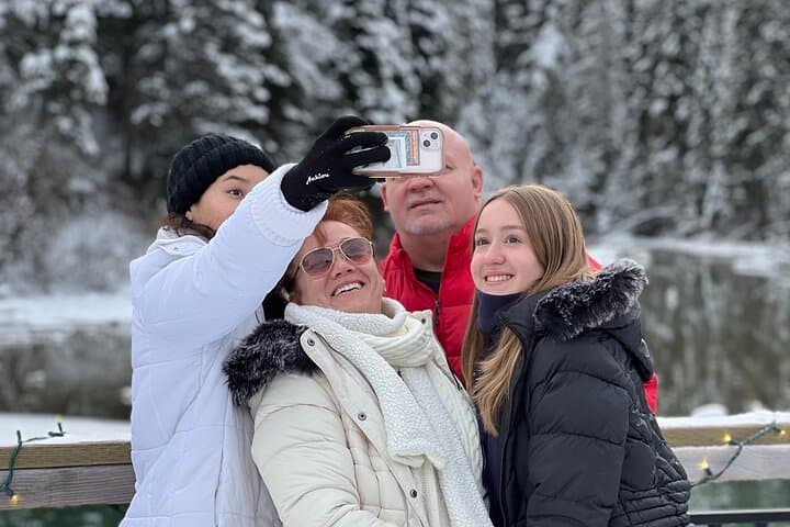 Lake Louise, Marble Canyon & Banff: Full-Day Small-Group Tour from Calgary