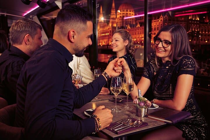 Budapest Piano and Cocktail Cruise on the Danube — Evening Drinks & Live Music