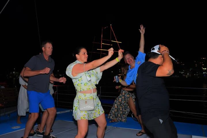 Cabo Catamaran Cruise to El Arco — Sunset & Open Bar in Cabo San Lucas photo 6