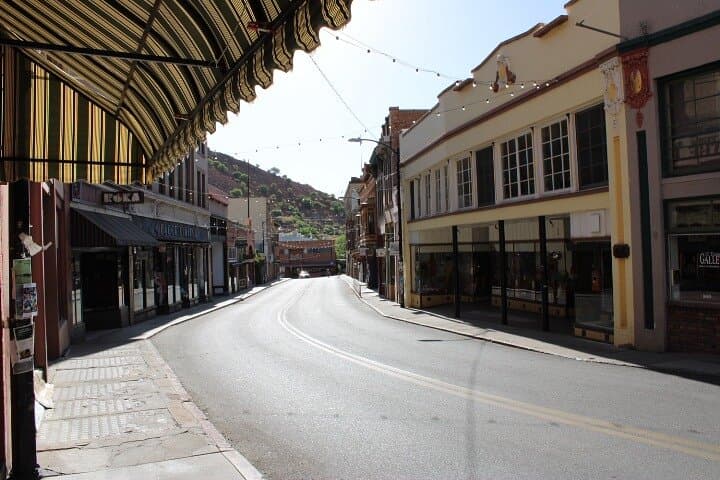 Bisbee 1-Hour Jeep Tour — Old Bisbee Panoramic Views & Mining History photo 3