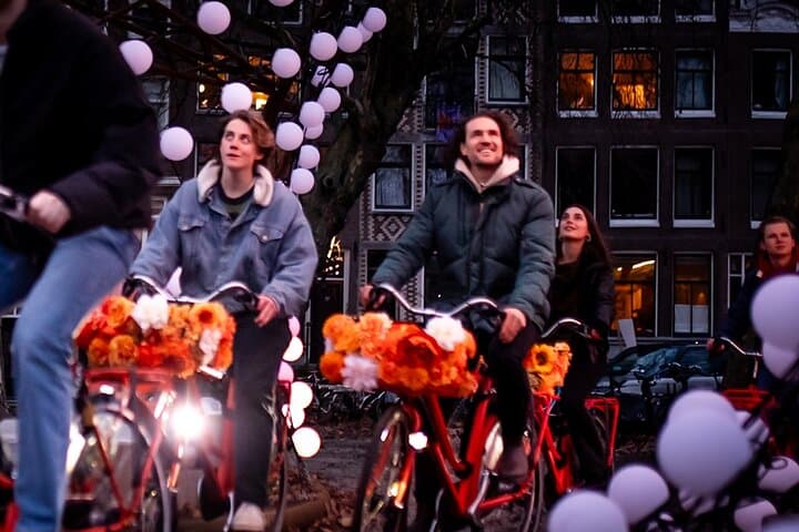 Amsterdam Evening Lights Bike Tour: Guided 90-Min Canal Ride photo 6