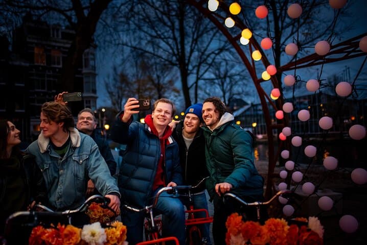 Amsterdam Evening Lights Bike Tour: Guided 90-Min Canal Ride photo 5