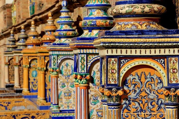 Seville Private Walking Tour: Plaza de España and Maria Luisa Park photo 2