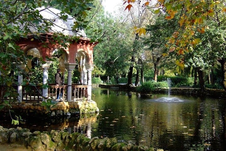 Seville Private Walking Tour: Plaza de España and Maria Luisa Park photo 3