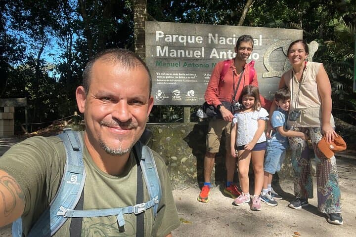 Manuel Antonio Guided Walk: 2–3 Hour Wildlife & Coastal Hike in Costa Rica photo 2