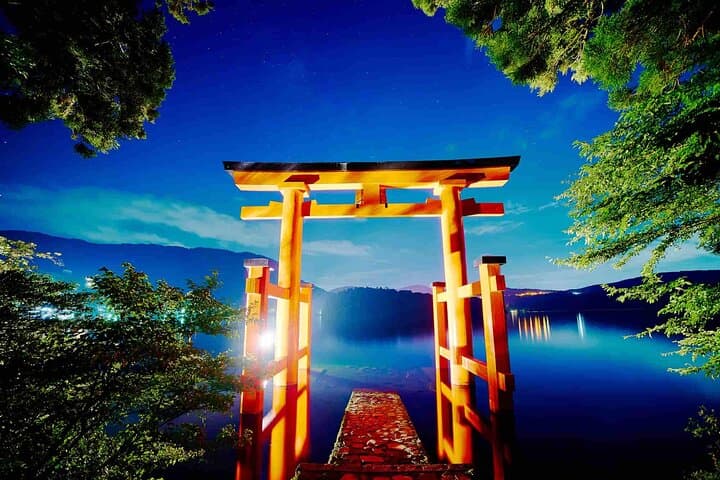 Private Tokyo to Hakone & Fuji Day Tour — Lake Ashi, Owakudani, Gotemba Views photo 2