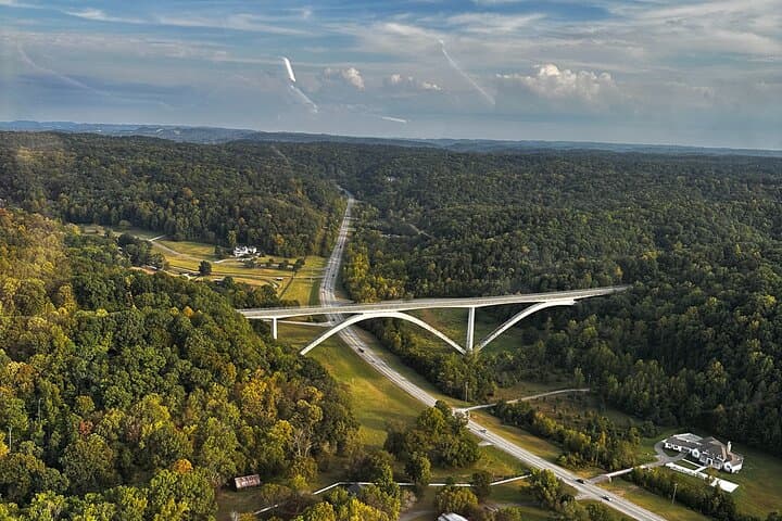 Scenic Helicopter River and Nature Tour over Nashville photo 6