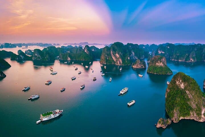 Discover Halong Bay: 3-Day Scenic Cruise, Kayaking & Island Excursions from Hanoi photo 2