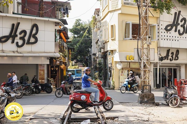 Vespa Through Hanoi Countryside to Bat Trang Ceramic Village photo 5
