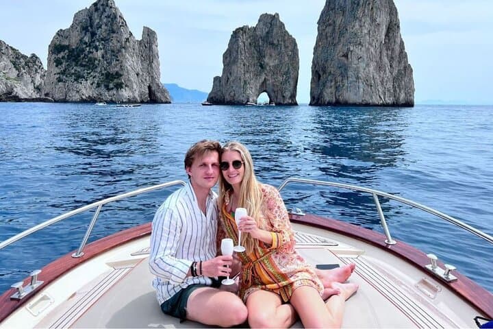 Private Boat Tour Amalfi Coast — Swim, Aperitif & Hidden Coves photo 3