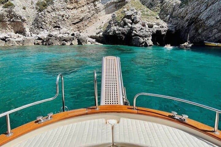 Private Boat Tour Amalfi Coast — Swim, Aperitif & Hidden Coves photo 6