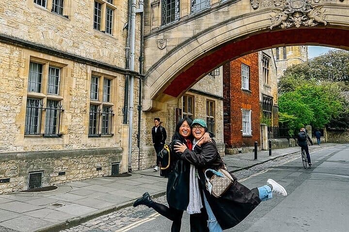 Inside Oxford University: Historic 90-Minute Walking Tour to the Bodleian & Colleges photo 4