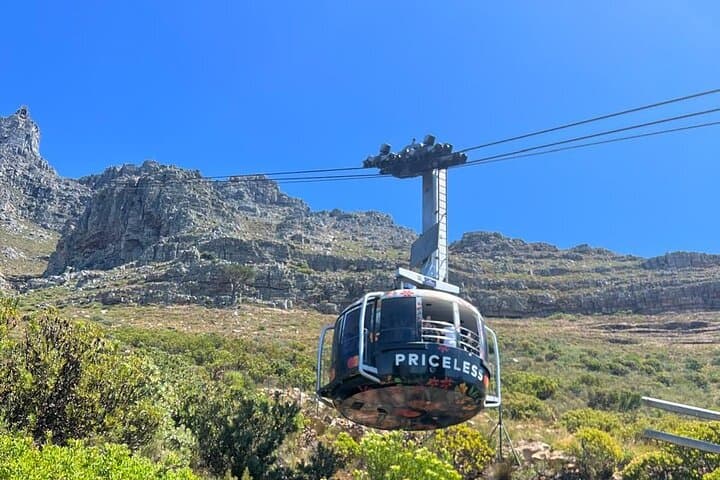 Table Mountain, Kirstenbosch & Constantia Wine Tour: Cable Car, Bo‑Kaap & Tasting photo 3
