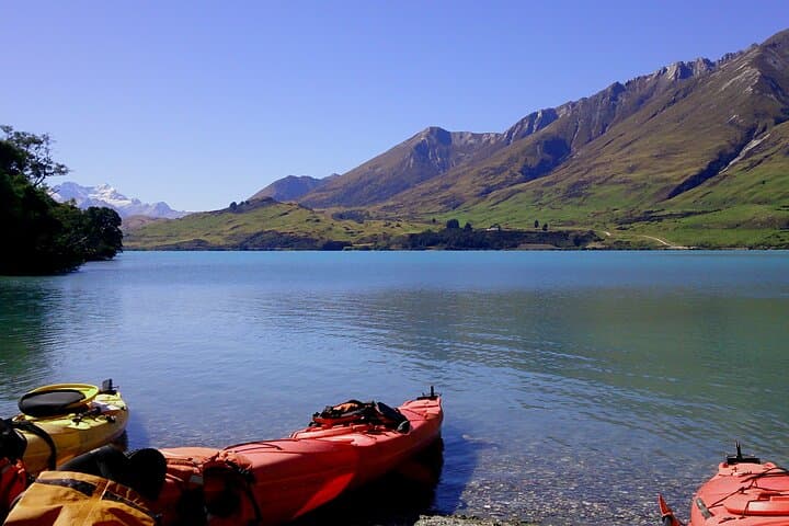 Glenorchy Kayak to Pigeon Island: Wildlife Safari on Lake Wakatipu