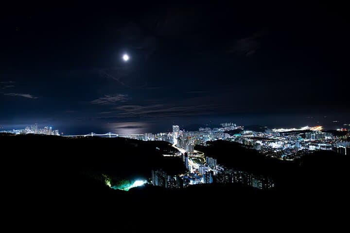 Busan Night Tour: Songdo Skywalk, Gamcheon & Hwangnyeongsan Views photo 3