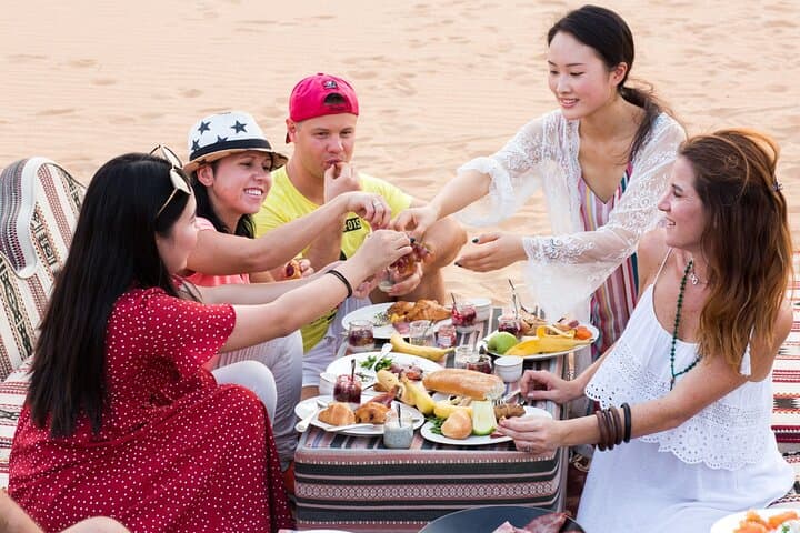 Overnight Desert Safari and Sunrise Hot Air Balloon in Dubai photo 3