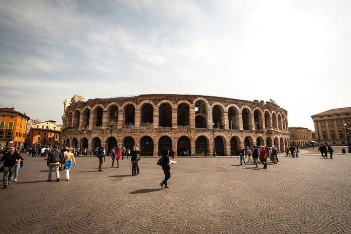 Self-Guided Walking Tour of Verona: Romeo, Juliet & Historic Highlights photo 3