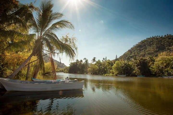 Yelapa and Majahuitas Waterfall Hike, Snorkel & Beach BBQ from Puerto Vallarta photo 3