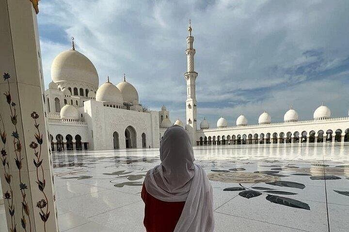 Private Abu Dhabi City Tour with Louvre Abu Dhabi Ticket — Sheikh Zayed, Emirates Palace & Heritage Stops photo 3