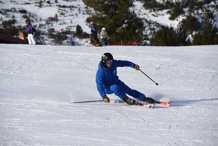 Private Ski Lessons in Bansko with a Former Bulgarian National Racer