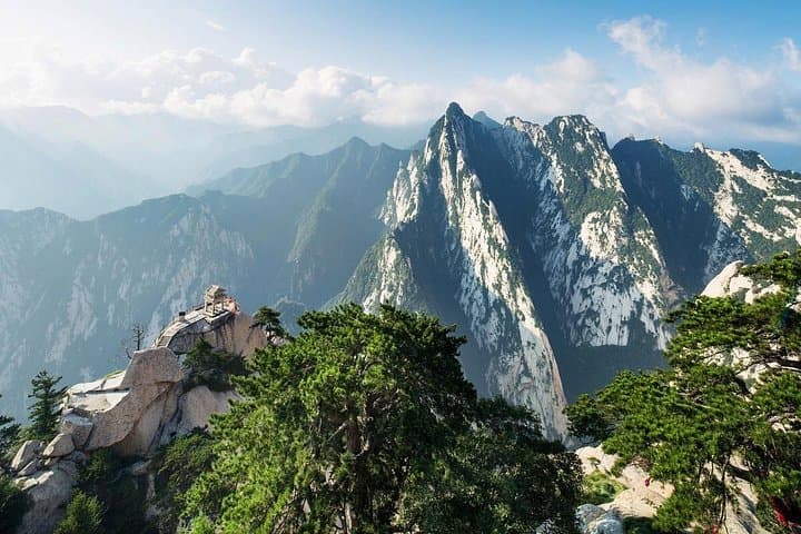 Mt Huashan Day Hike & Xiyue Temple: All-Inclusive Tour from Xi'an photo 1