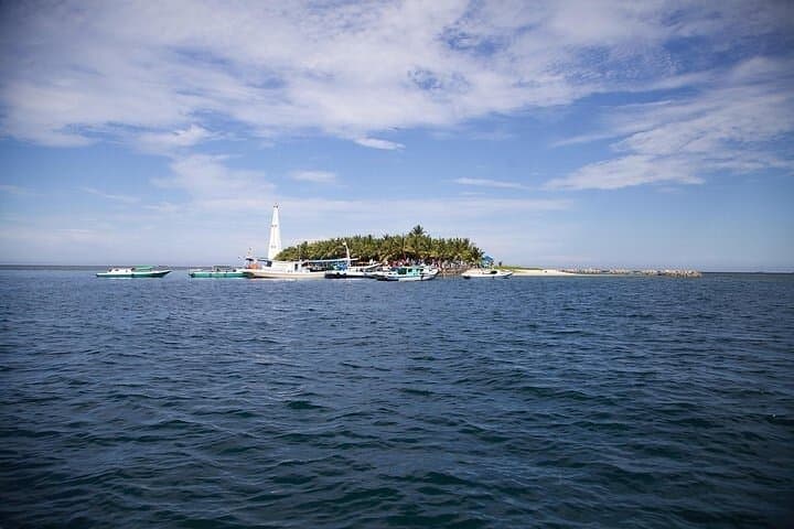 Langkawi Island Hopping: Dayang Bunting, Singa Besar & Beras Basah Boat Tour photo 4