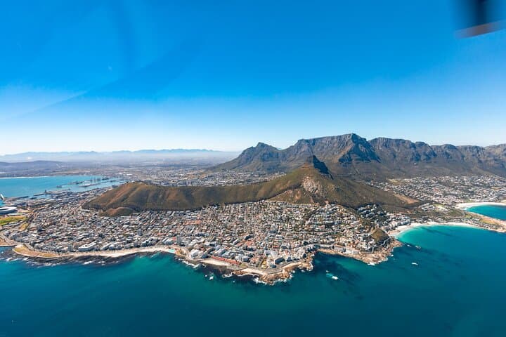 Scenic Cape Point Helicopter Tour — Cape Town V&A Waterfront Flights photo 3