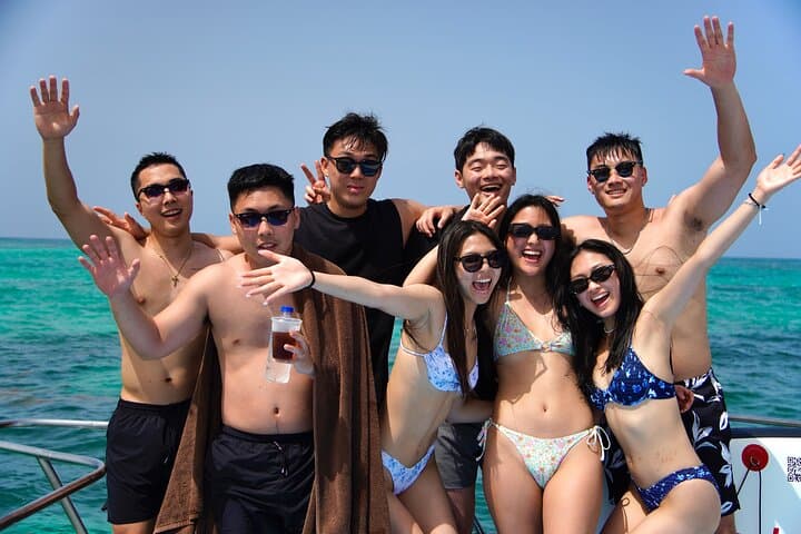 Punta Cana Catamaran Party Cruise: Snorkel, Open Bar & Natural Pool photo 6
