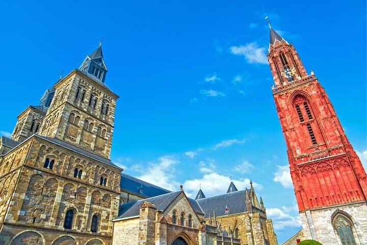 Solve Maastricht: Self-Guided Scavenger Hunt & Audio Highlights Tour
