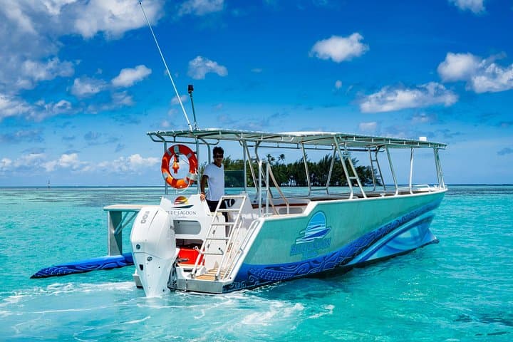 Private Blue Lagoon Canoe Tour on Raiatea & Tahaa — Snorkel, Motu Lunch & Cultural Stops photo 1