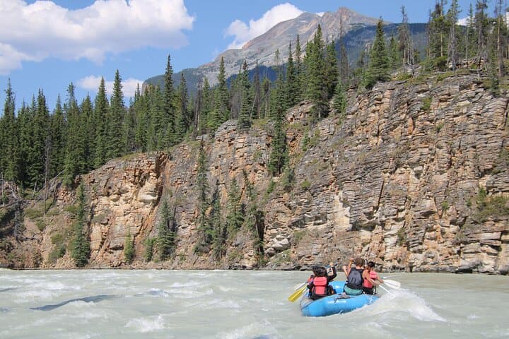 Athabasca Falls Rafting Canyon Run in Jasper — 15 km River Adventure photo 5
