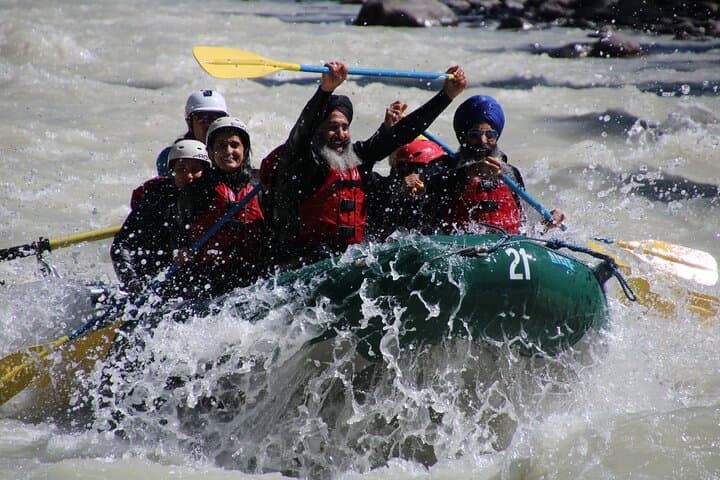 Sunwapta River Self-Drive Rafting — Jasper’s Class III Whitewater Adventure photo 6