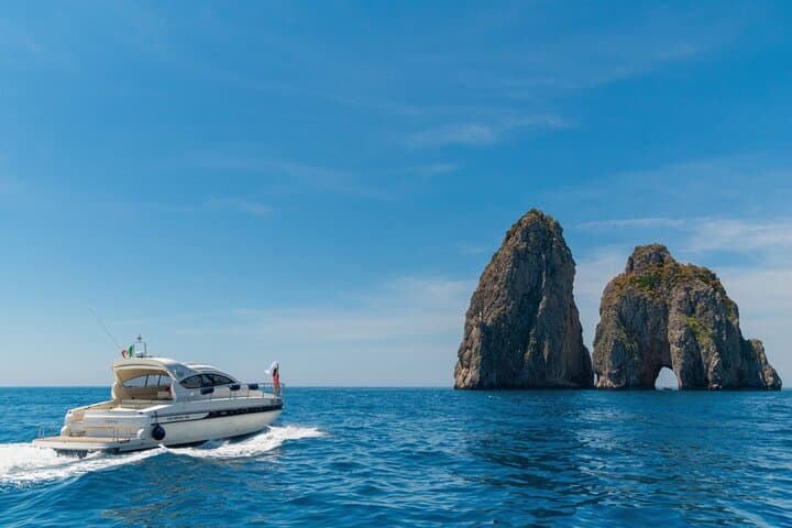 Private Capri Yacht Tour from Sorrento — Full-Day Cruise to Faraglioni & Sea Caves photo 5