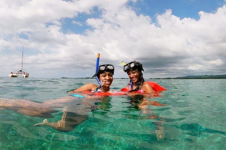 Three-Day Negril Sunset Cruise, Bamboo Rafting & Luminous Lagoon Experience photo 5