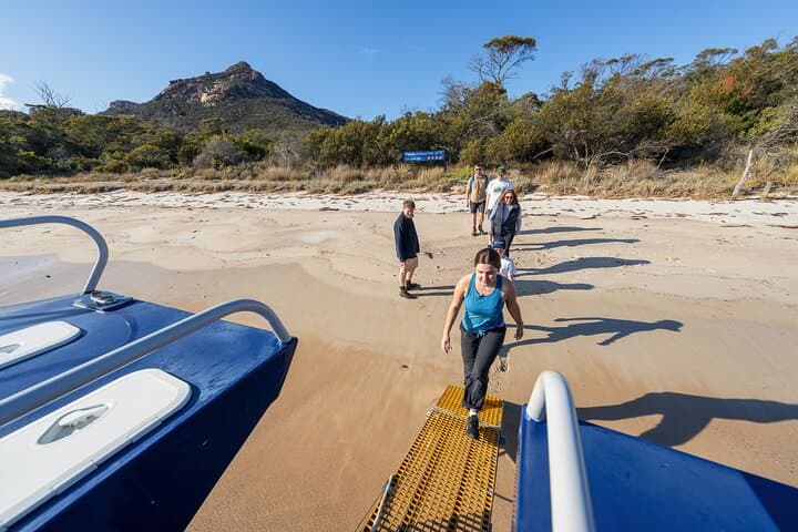 Wineglass Bay Shared Cruise and Hazards Beach Walk — Freycinet Aqua Express photo 3