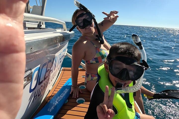 Private Snorkeling Cruise to Turtle Canyon in Waikiki photo 2