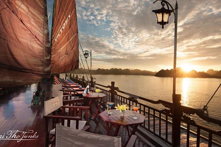 Halong Bay 2-Day Victory Cruise: Kayaking, Sung Sot & Titop Island photo 4