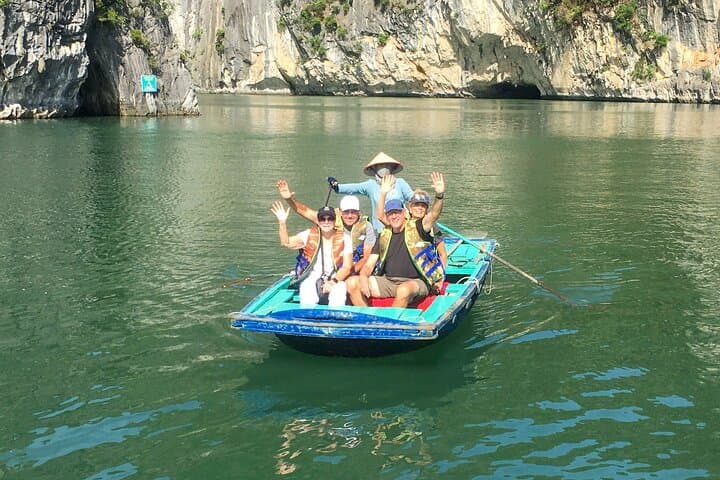 Full-Day Ha Long Bay Cruise from Hanoi: Caves, Islets & Floating Villages photo 3