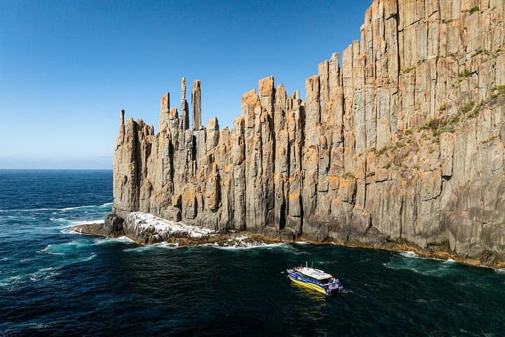 Cape Raoul Wilderness Cruise & Port Arthur Day Tour from Hobart photo 1