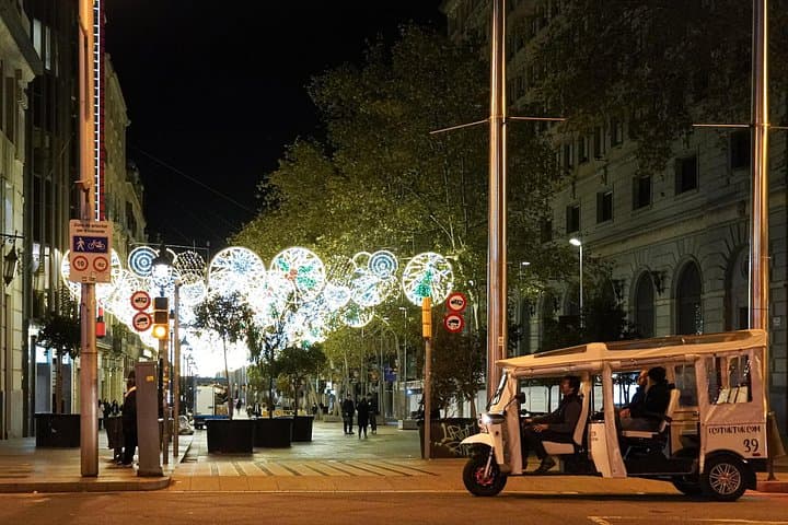 Barcelona Christmas Lights Private Eco Tuk-Tuk Tour photo 1