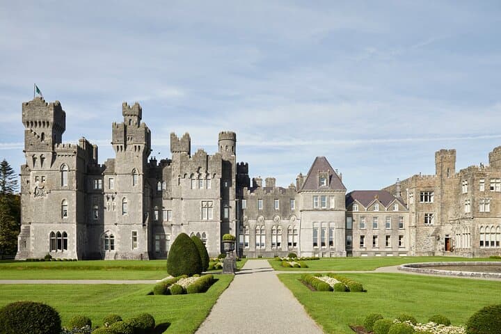 Exploring Ireland’s Wild Atlantic Way: A 10-Day Private Luxury Adventure photo 4