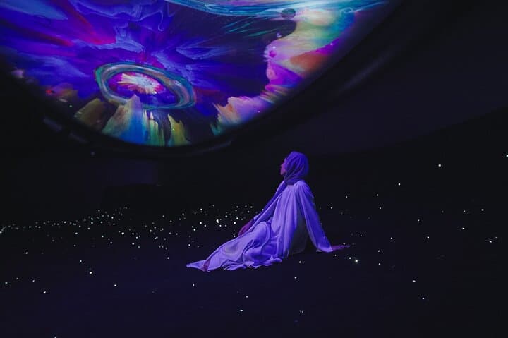AYA Universe Dubai: Immersive VR and Interactive Art Experience