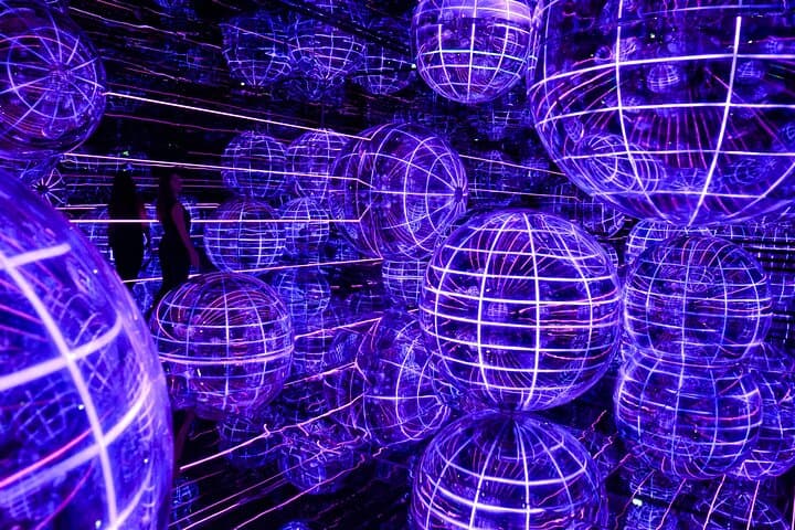 AYA Universe Dubai: Immersive VR and Interactive Art Experience photo 2