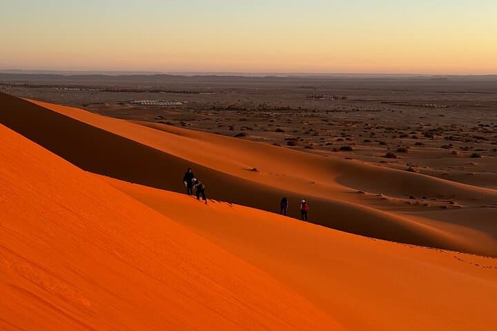 Three-Day Marrakech to Merzouga Sahara Desert Tour: Camel Treks, Dunes & Berber Camps