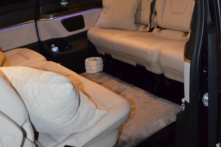 Portsmouth to Heathrow Private Transfer — Reliable One‑Way Minibus Service photo 4