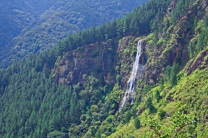Waterfall Hunting in Ella: Bambarakanda & Lanka Falls Trek and Natural Pool Swim