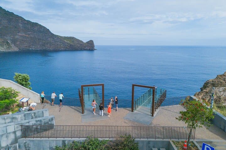 Madeira East Tour: Pico do Areeiro, Levada dos Balcões & Ponta de São Lourenço photo 3