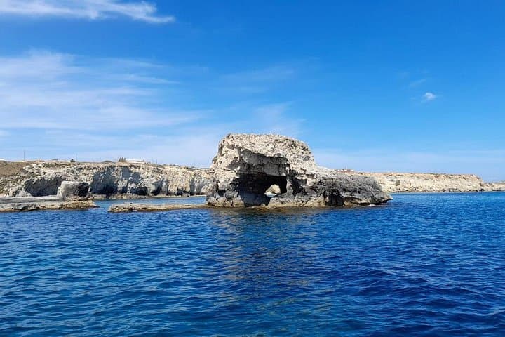 Ortigia Sea Caves Boat Tour: Duomo, Castello Maniace & Swim photo 1