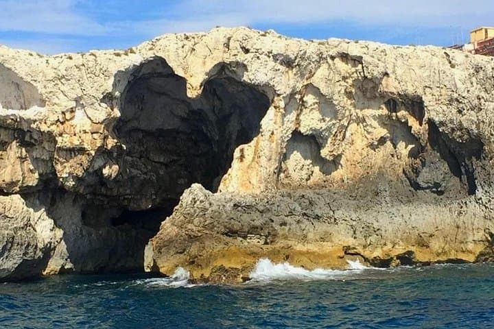 Ortigia Sea Caves Boat Tour: Duomo, Castello Maniace & Swim photo 3