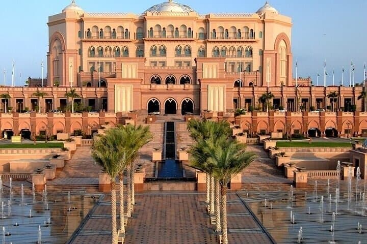 Private Abu Dhabi City Tour: Sheikh Zayed, Corniche & Cultural Highlights photo 3
